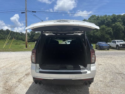 2022 Chevrolet Suburban High Country
