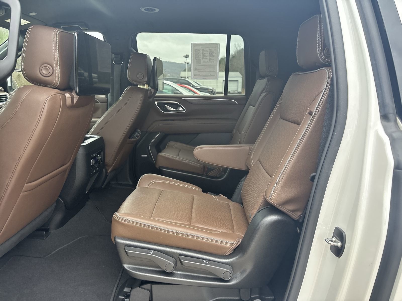 2024 Chevrolet Suburban High Country