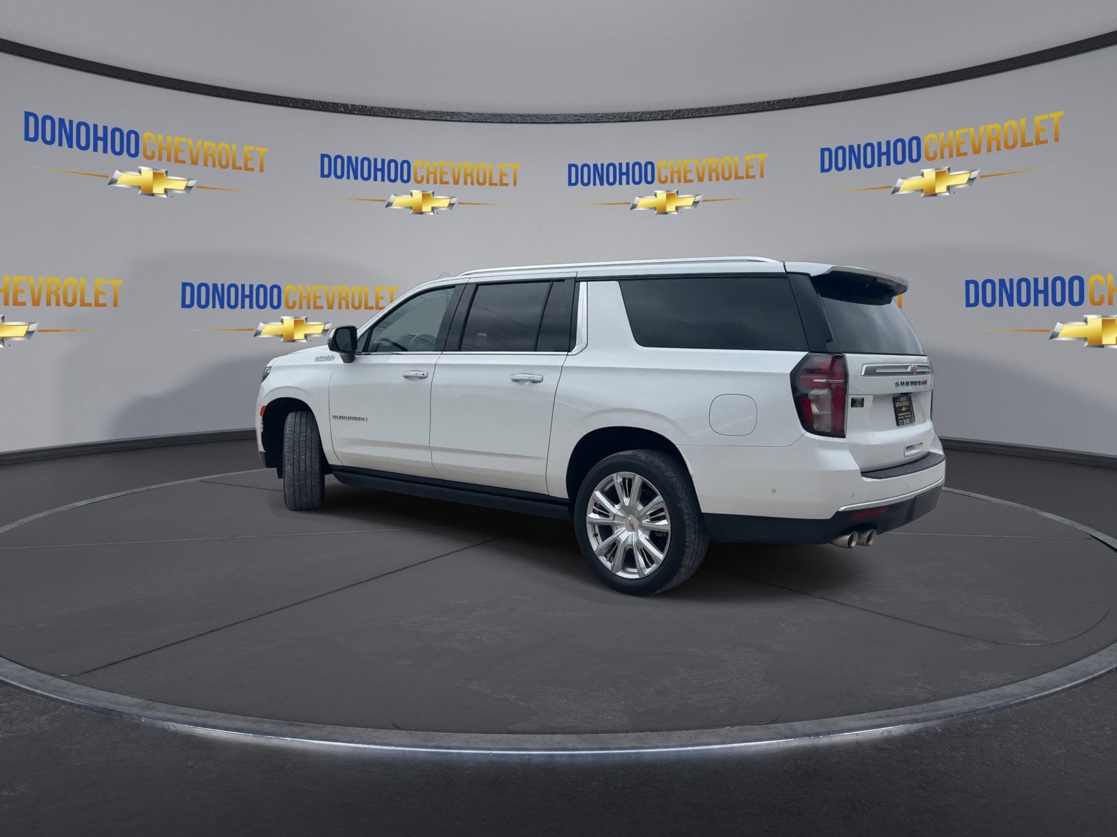 2024 Chevrolet Suburban High Country