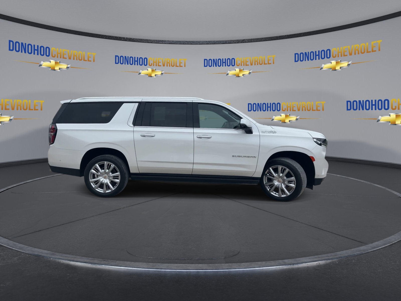 2024 Chevrolet Suburban High Country
