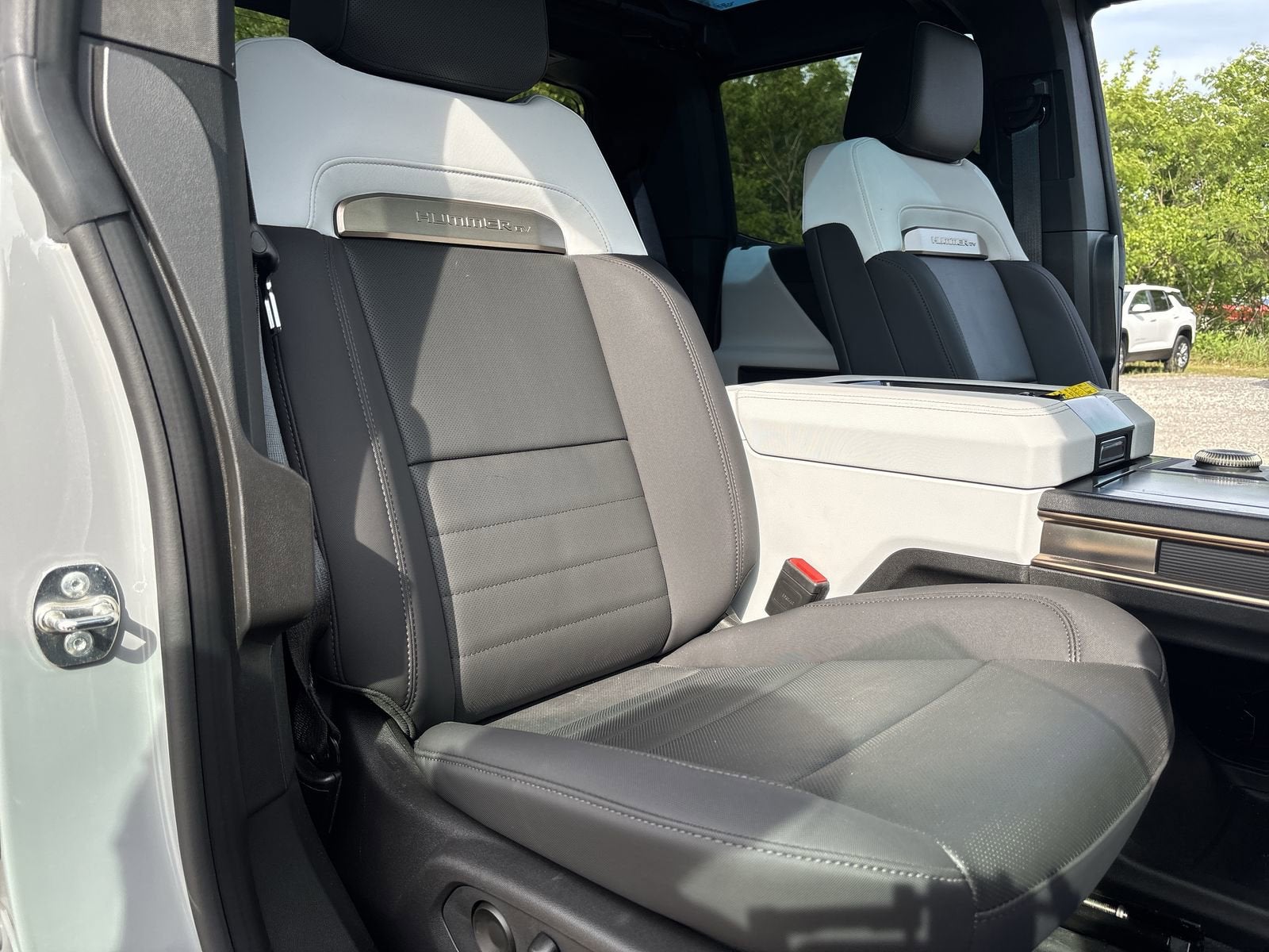 2024 GMC HUMMER EV Pickup 2X