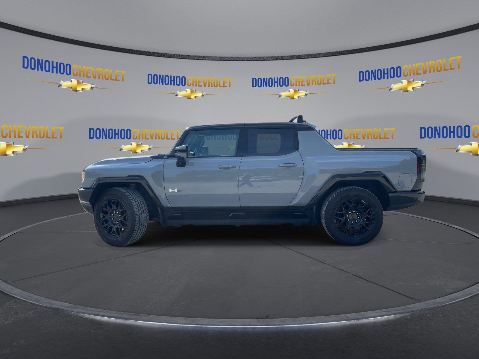 2024 GMC HUMMER EV Pickup 2X