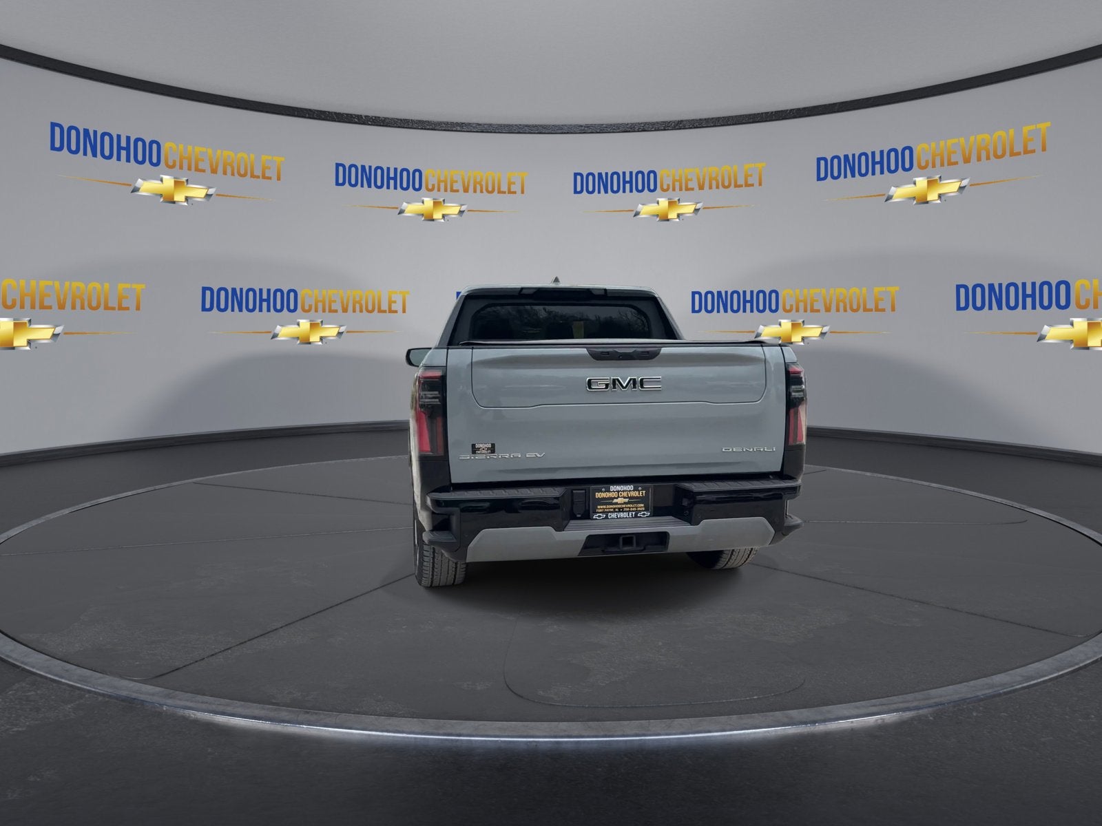 2024 GMC Sierra EV Denali Edition 1