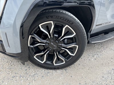 2024 GMC Sierra EV Denali Edition 1