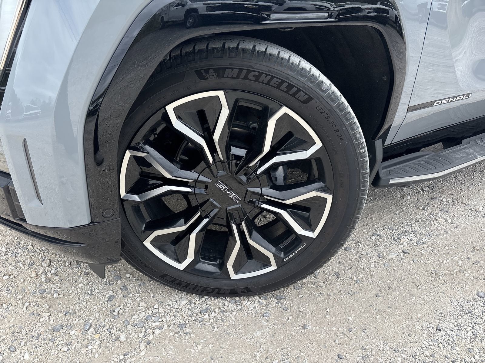 2024 GMC Sierra EV Denali Edition 1