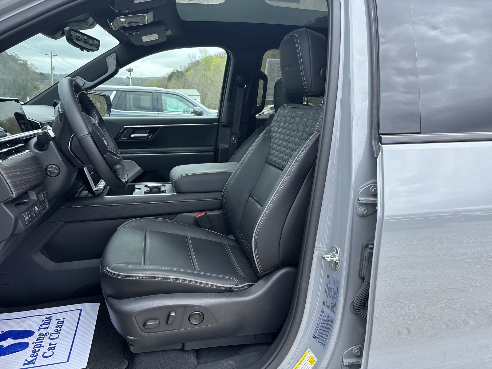 2024 GMC Sierra EV Denali Edition 1