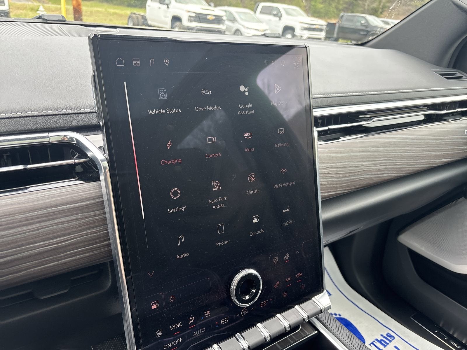 2024 GMC Sierra EV Denali Edition 1