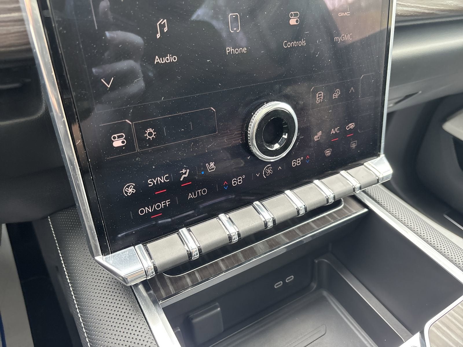 2024 GMC Sierra EV Denali Edition 1