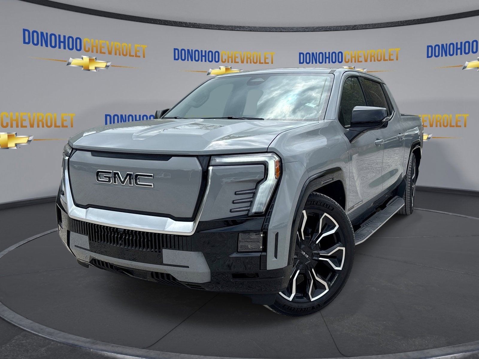 2024 GMC Sierra EV Denali Edition 1