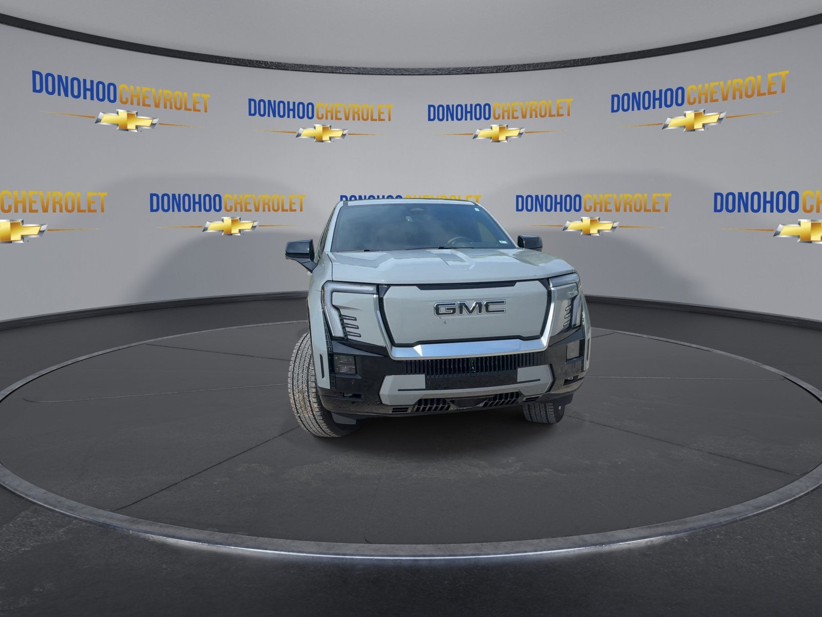 2024 GMC Sierra EV Denali Edition 1