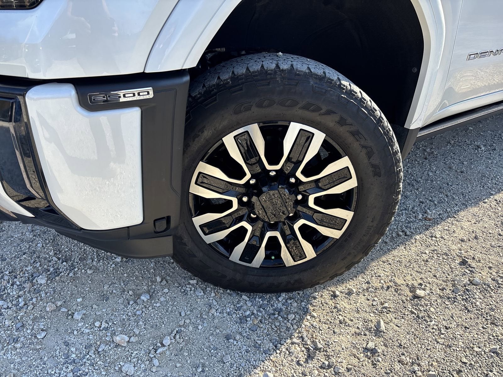 2024 GMC Sierra 2500 HD Denali Ultimate