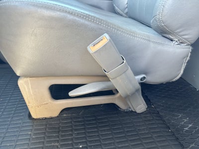 2001 GMC Safari Cargo Base