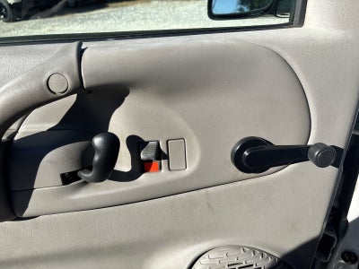 2001 GMC Safari Cargo Base