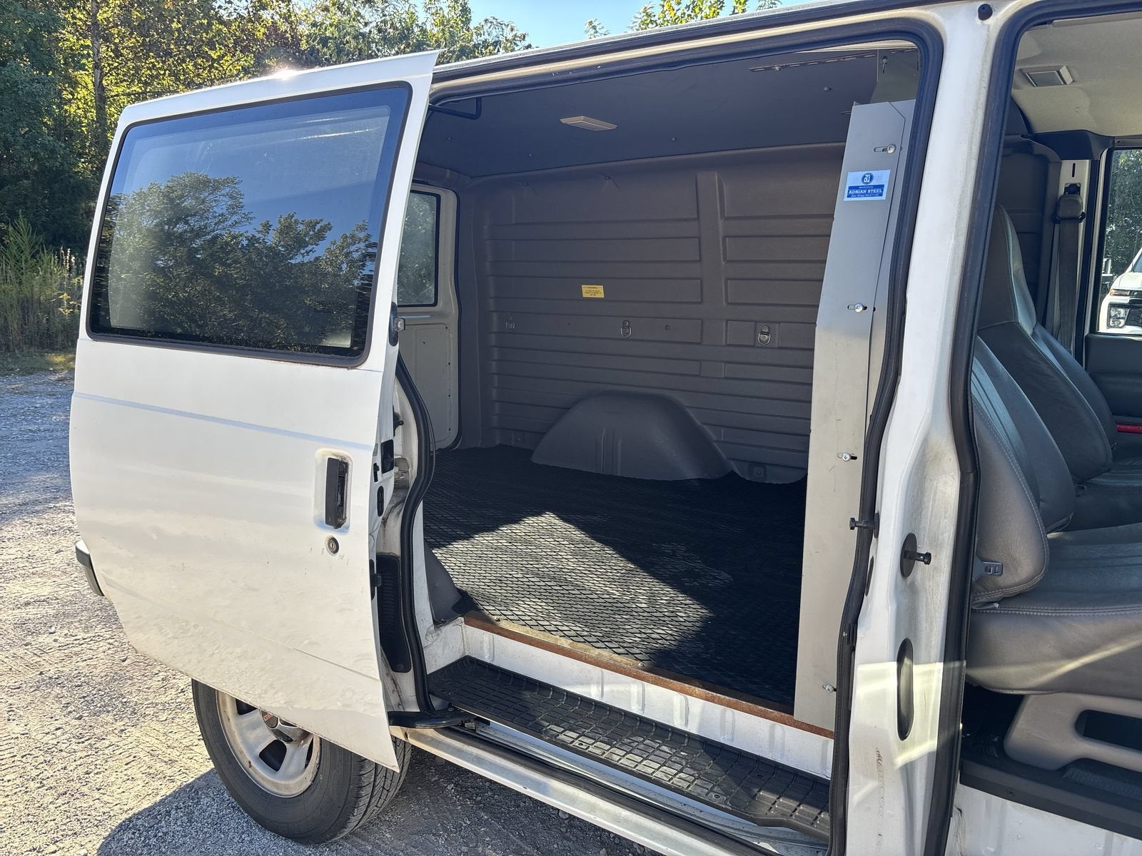 2001 GMC Safari Cargo Base