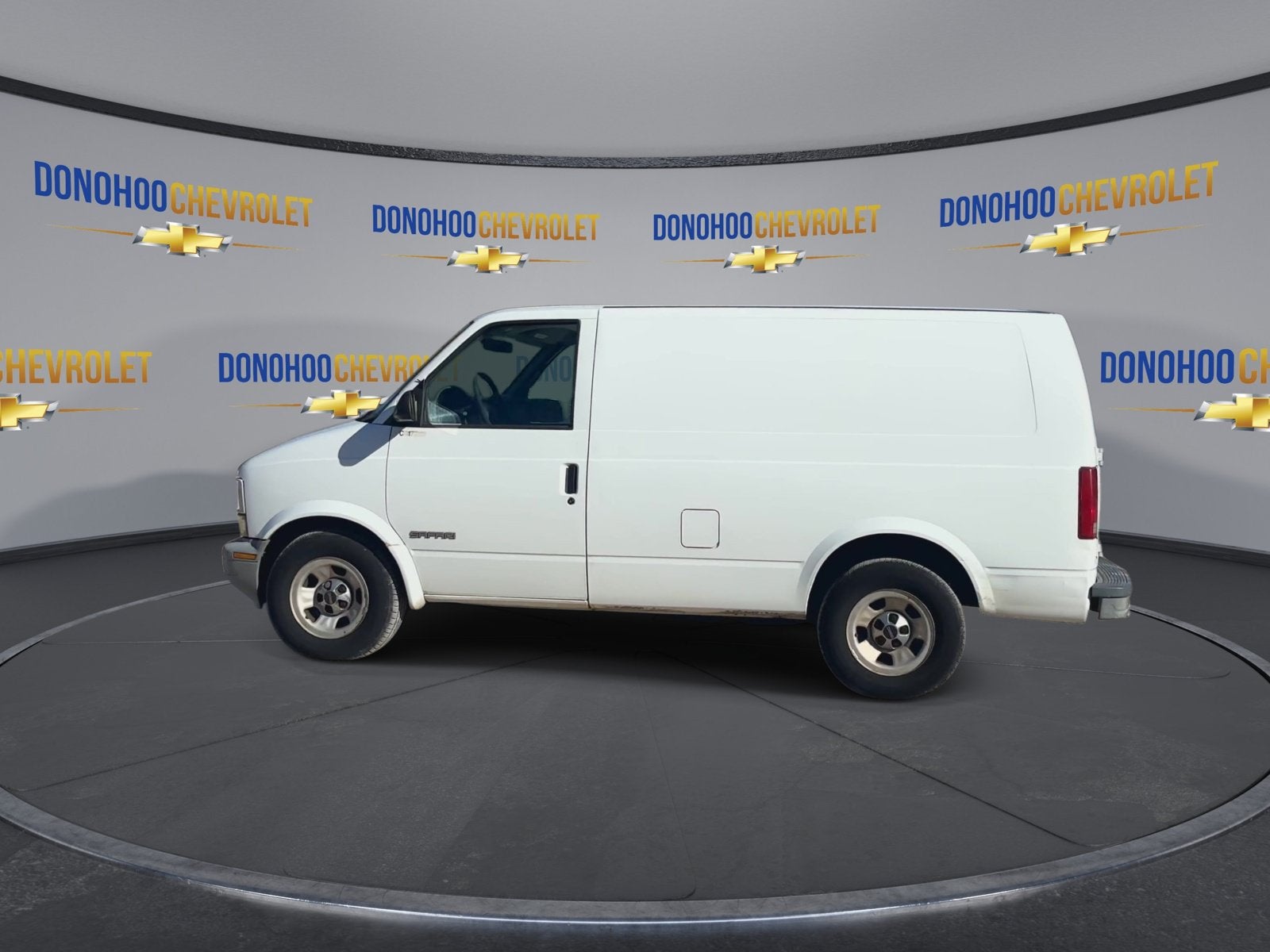2001 GMC Safari Cargo Base