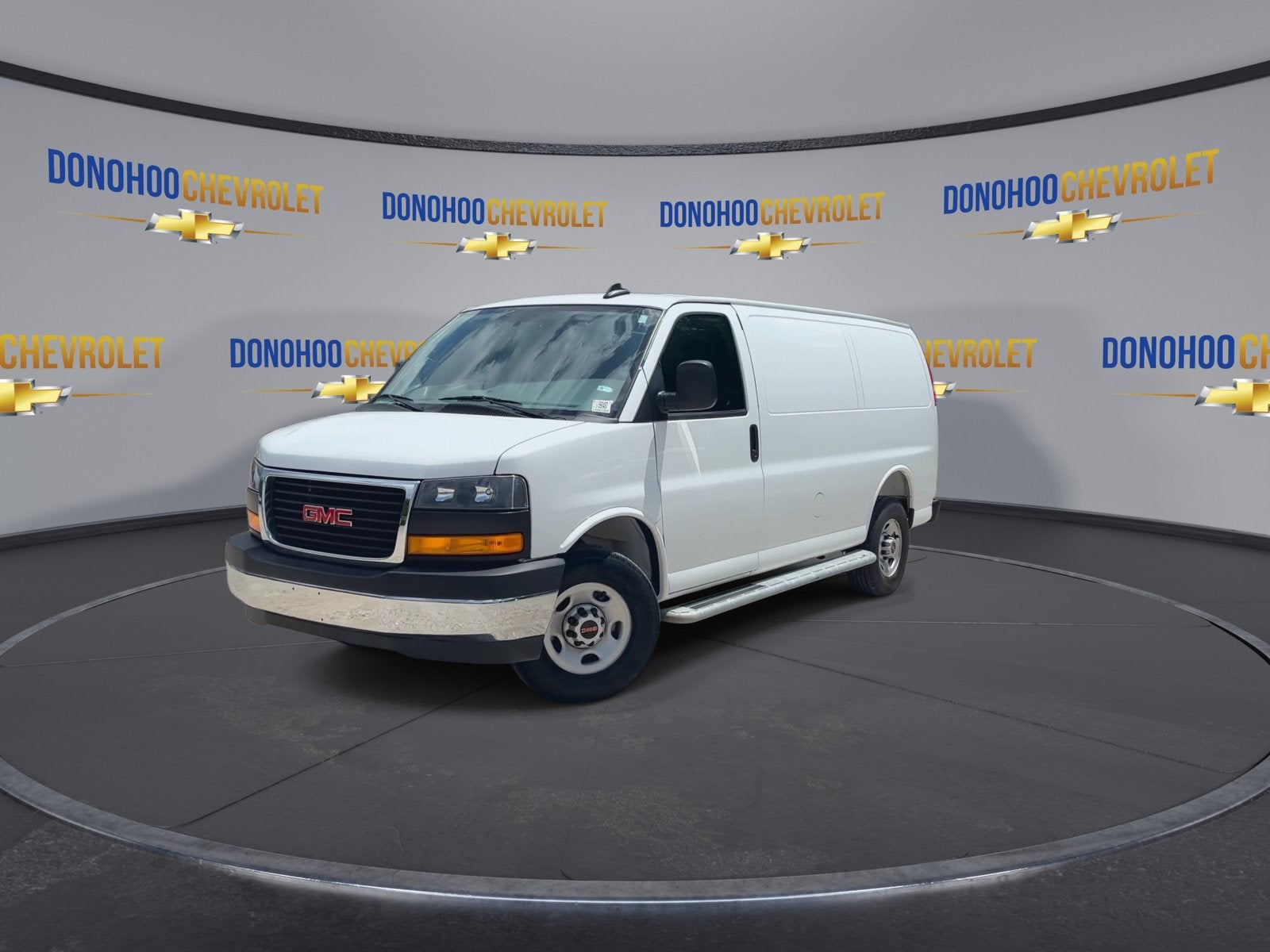 2025 GMC Savana Cargo Work Van