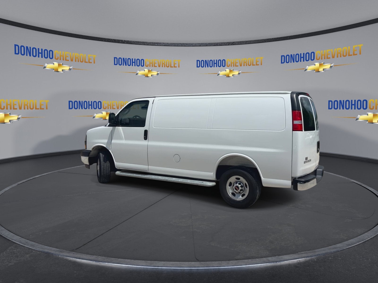 2025 GMC Savana Cargo Work Van