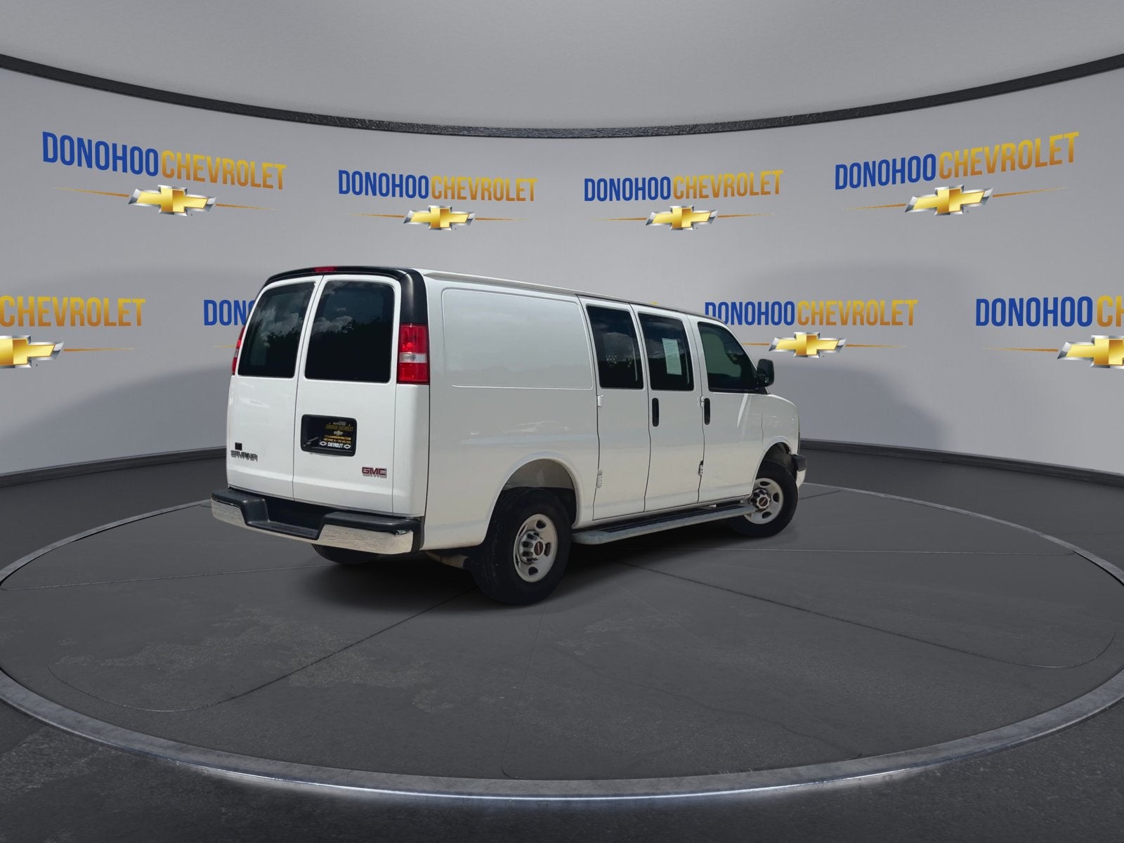 2025 GMC Savana Cargo Work Van