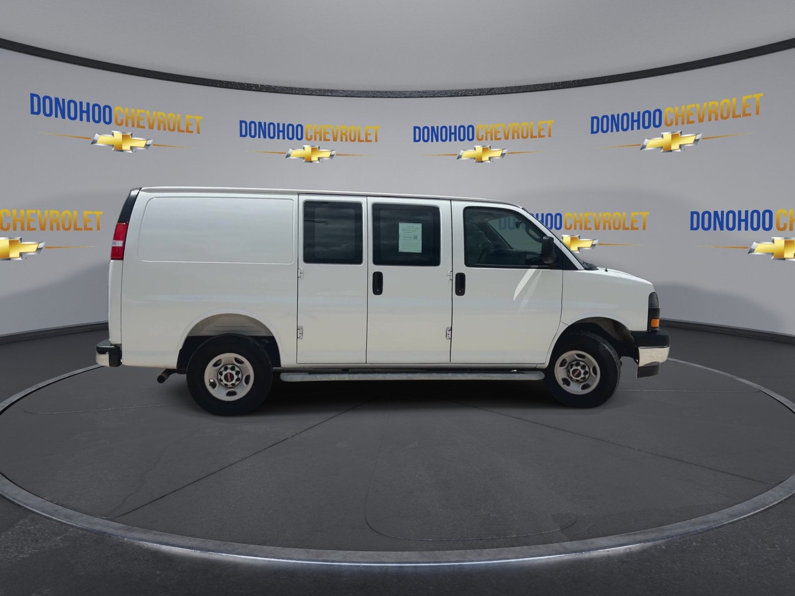 2025 GMC Savana Cargo Work Van