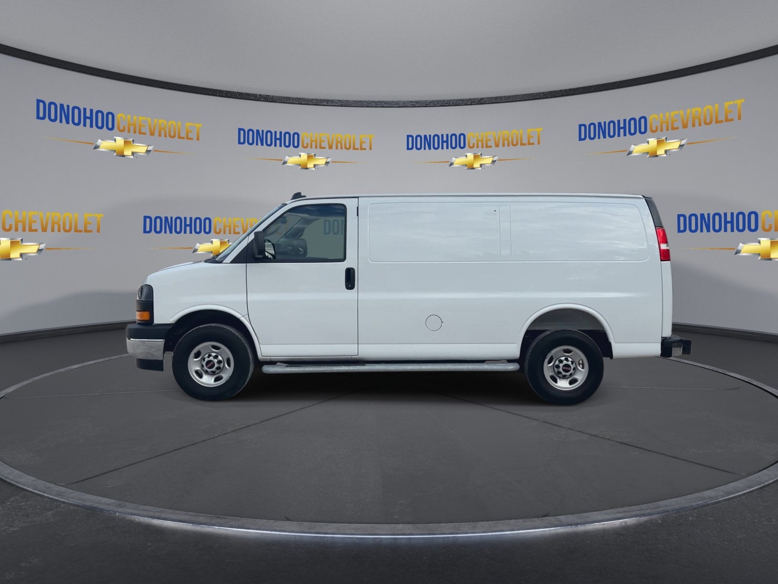 2025 GMC Savana Cargo Work Van