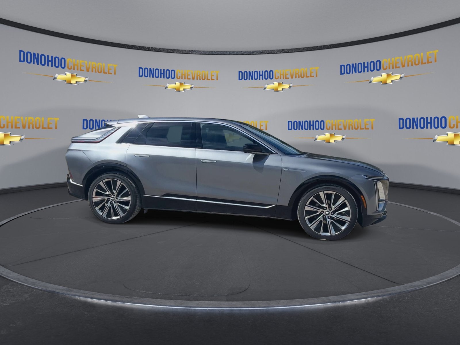 2023 Cadillac LYRIQ Luxury