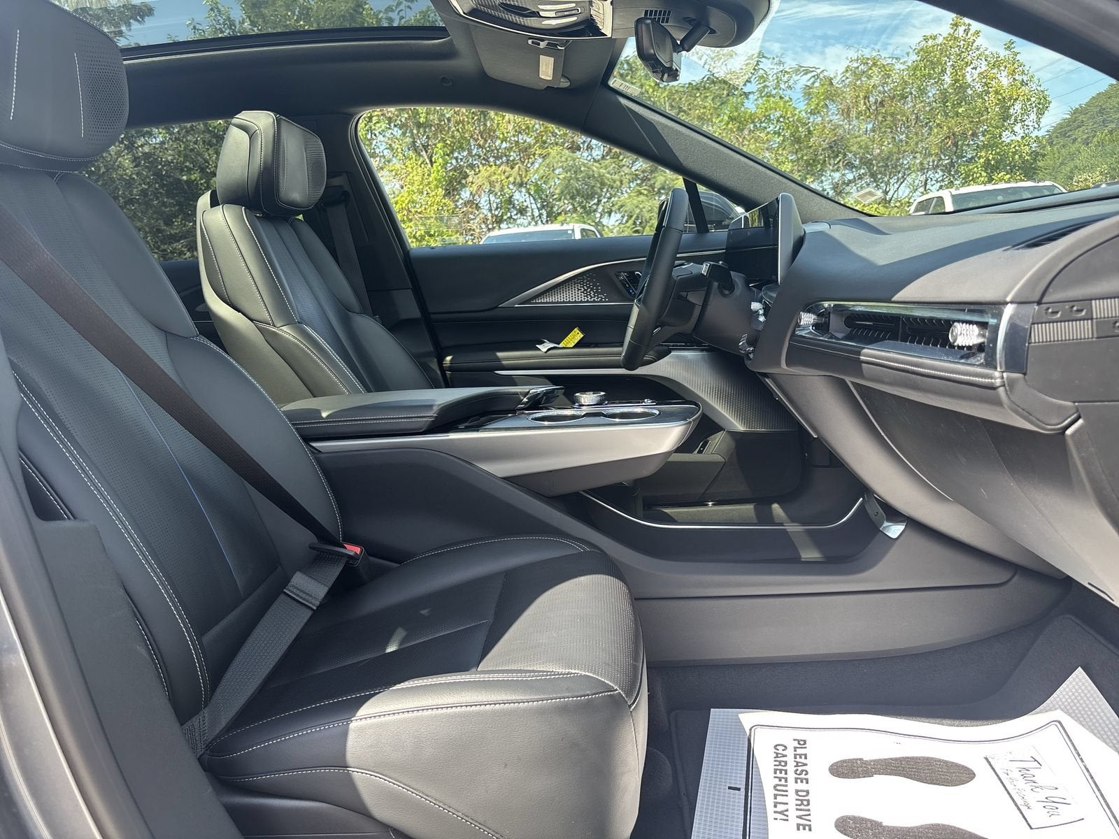 2023 Cadillac LYRIQ Luxury