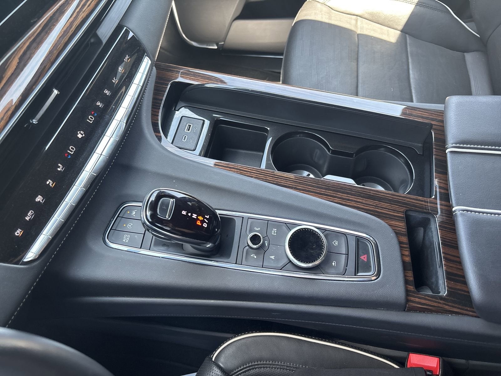 2023 Cadillac Escalade ESV Premium Luxury