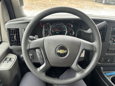 2025 Chevrolet Express Cutaway 3500 1WT