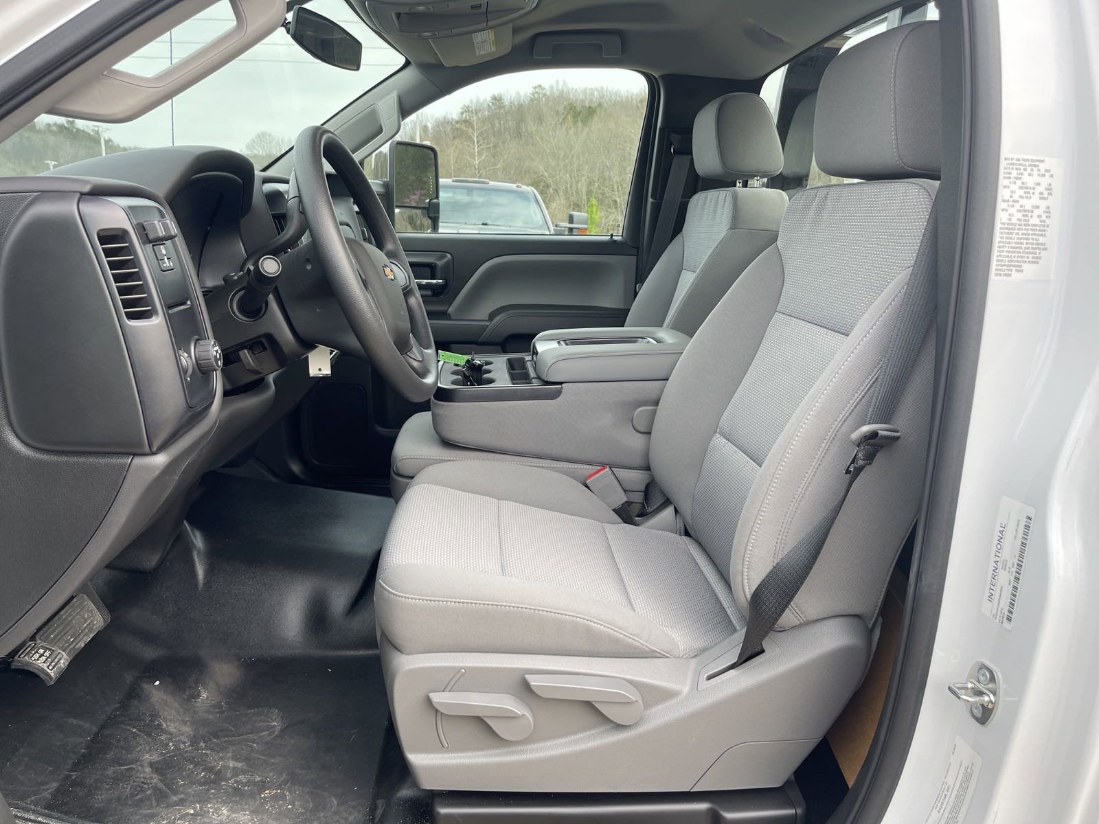 2023 Chevrolet Silverado 5500 HD Work Truck