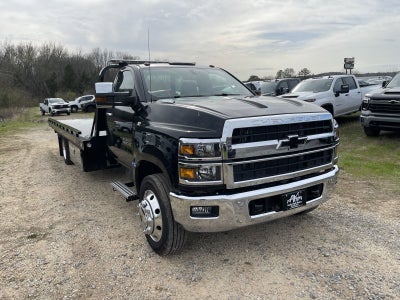 2023 Chevrolet Silverado 5500 HD Work Truck