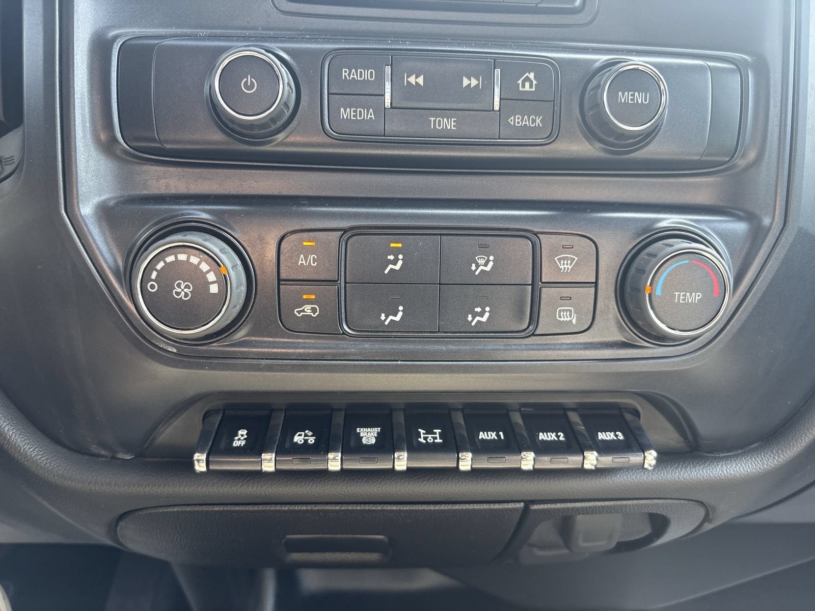 2024 Chevrolet Silverado 6500 HD Work Truck