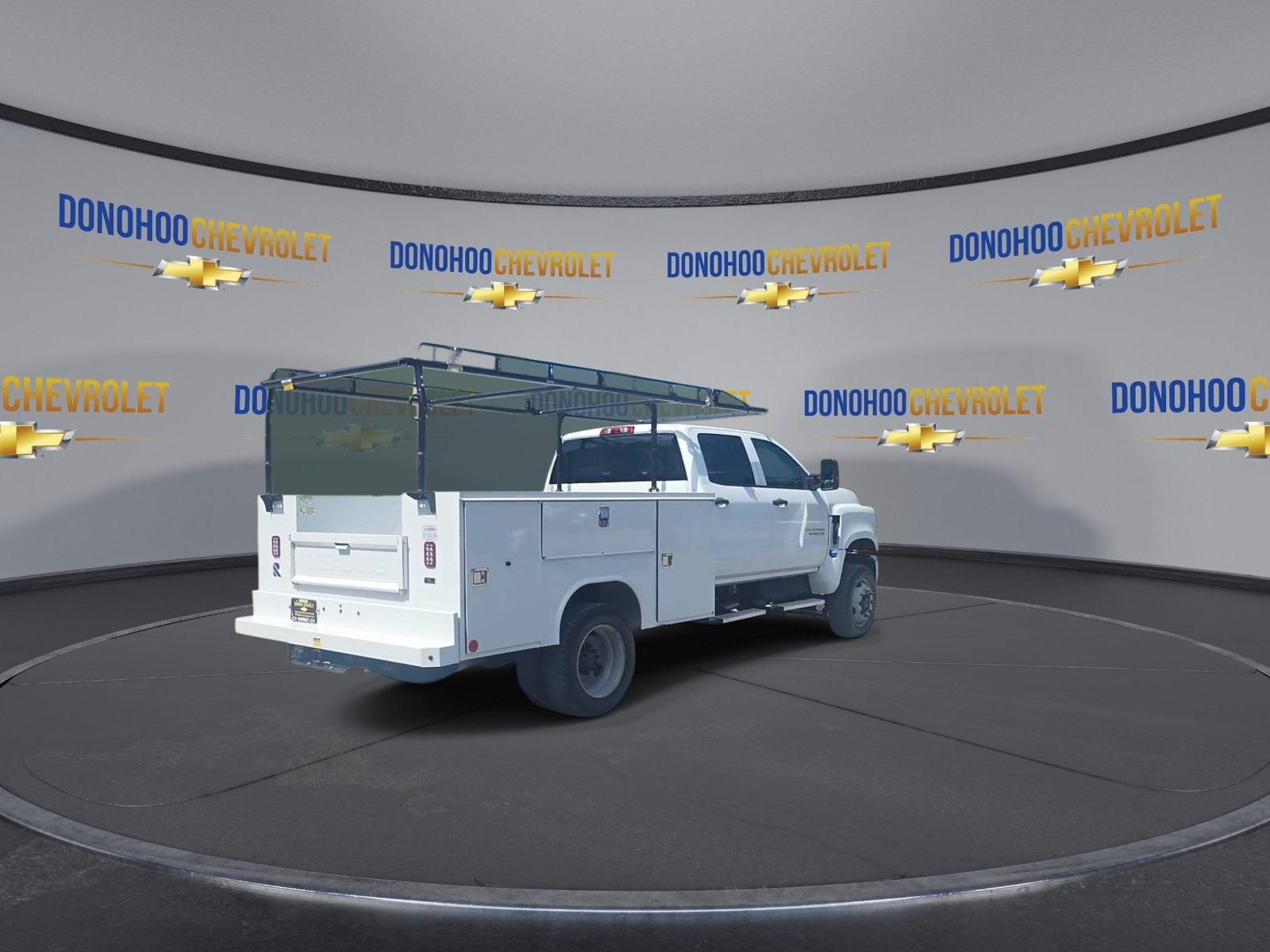 2024 Chevrolet Silverado 5500 HD Work Truck