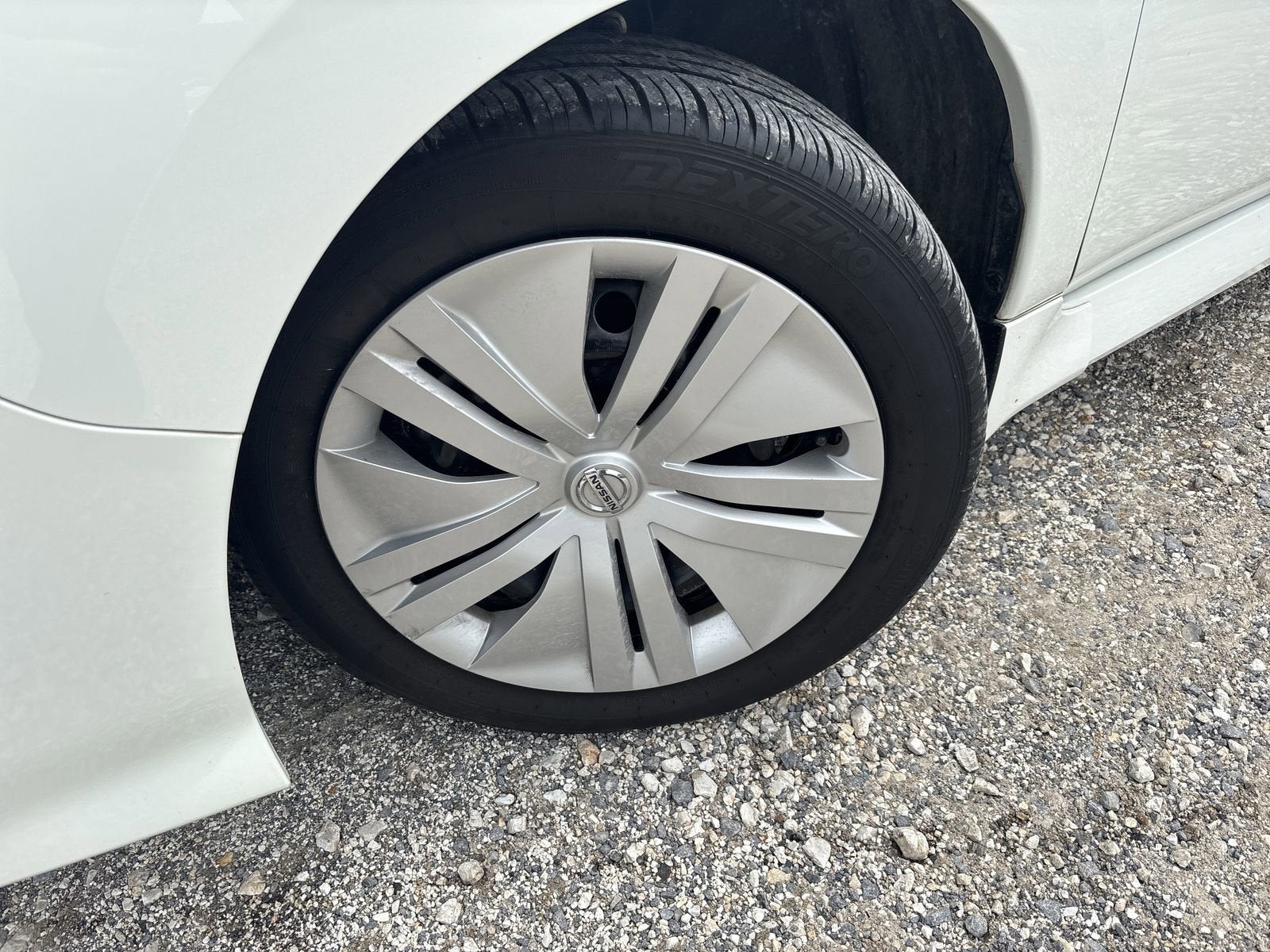 2022 Nissan LEAF S