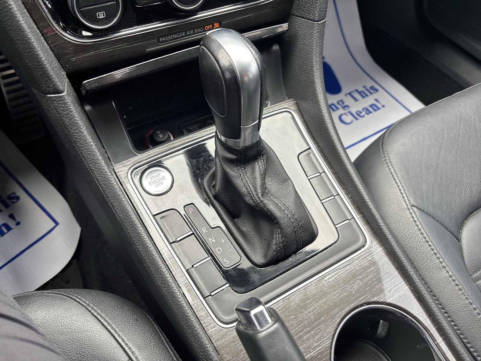 2016 Volkswagen Passat 1.8T SEL Premium