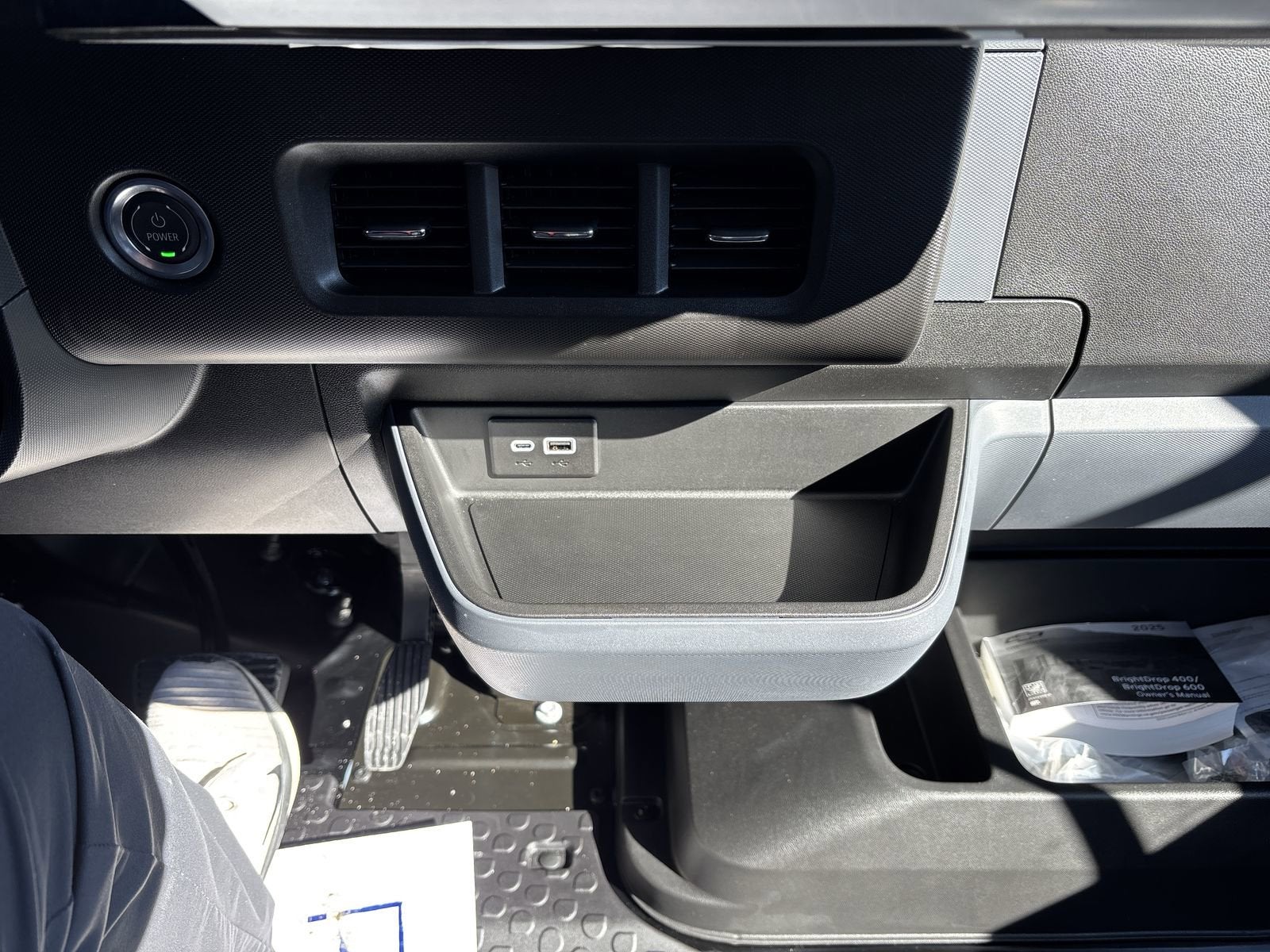 2025 Chevrolet BrightDrop 400 FWD 400