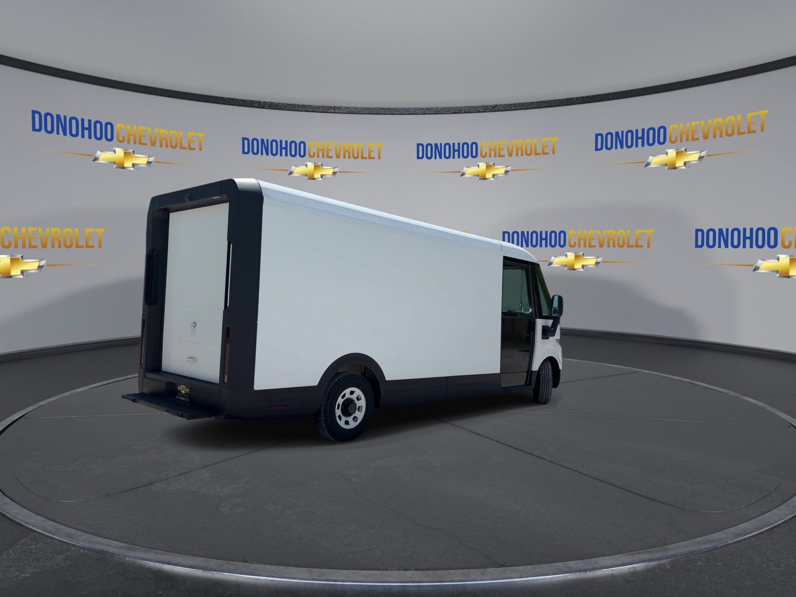 2024 BrightDrop Zevo 600 EJY