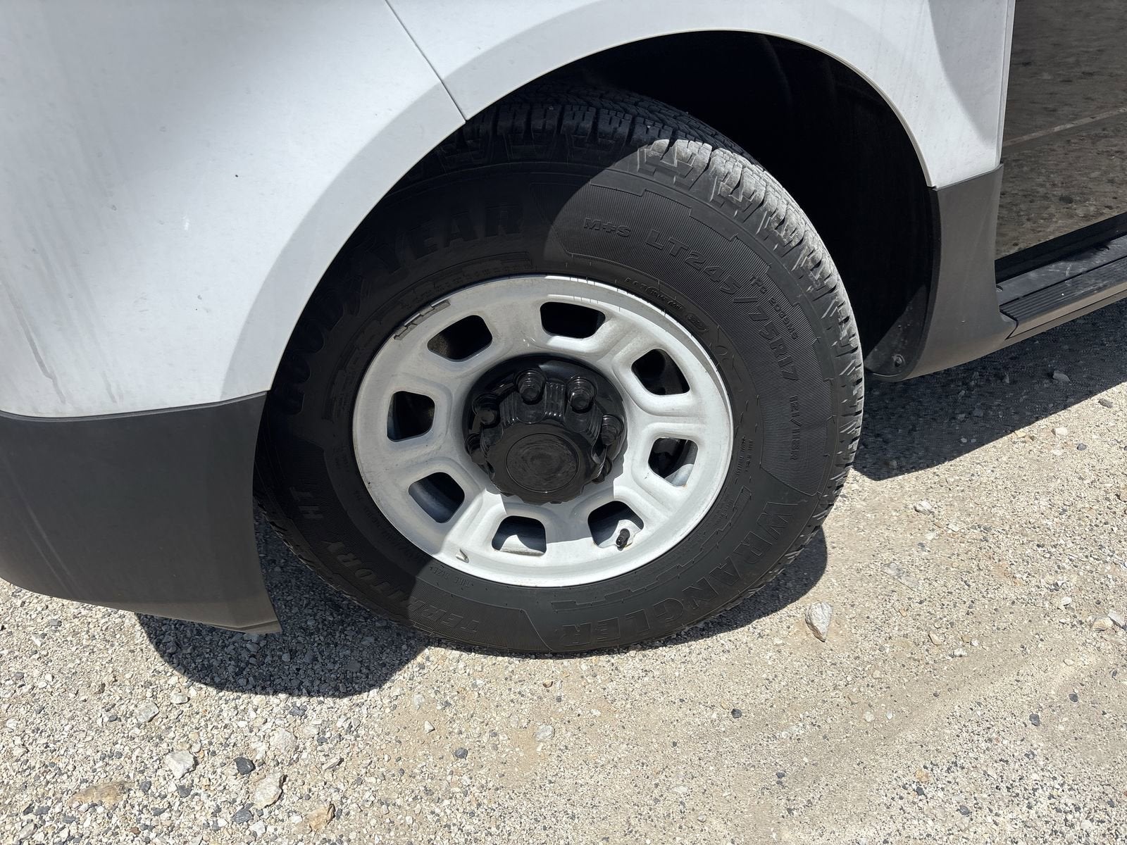 2024 BrightDrop Zevo 600 EJY