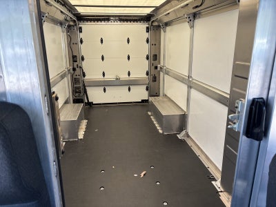 2024 BrightDrop Zevo 600 EJY