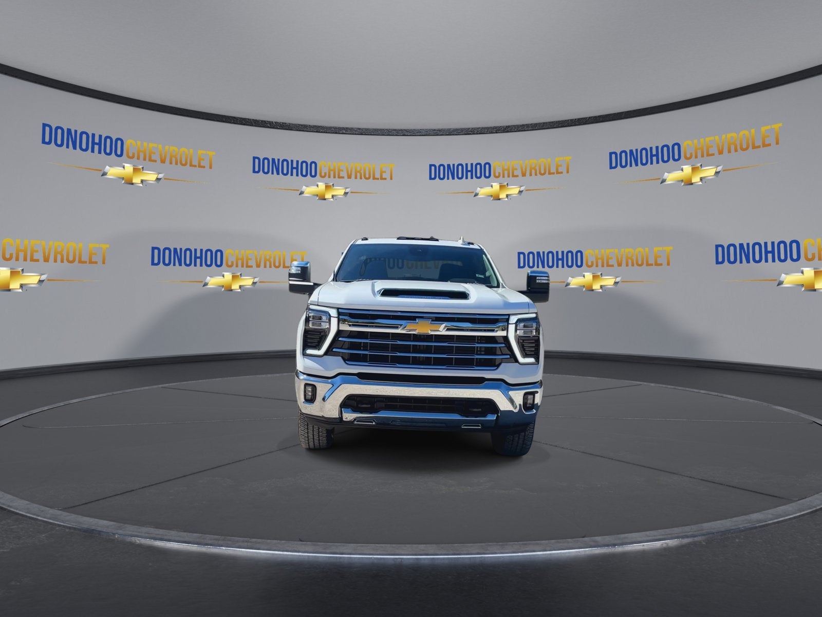2026 Chevrolet Silverado 2500 HD LTZ - Photo 6