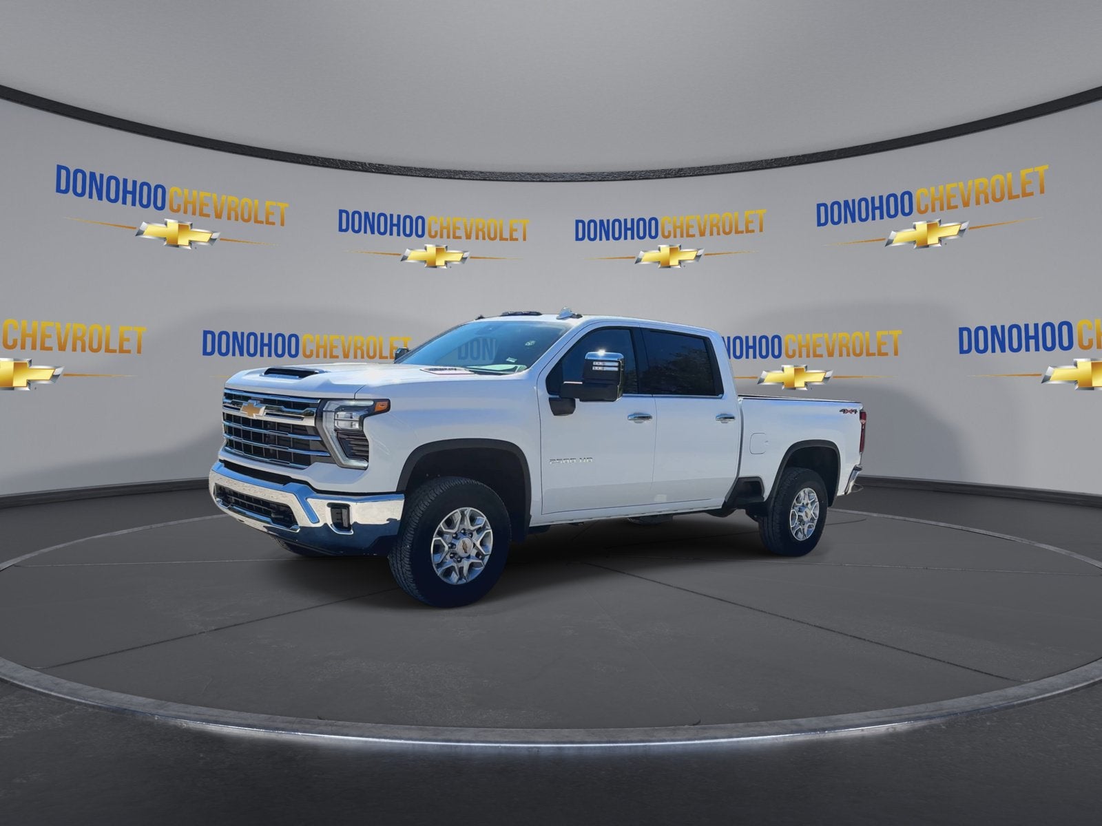 2026 Chevrolet Silverado 2500 HD LTZ - Photo 7