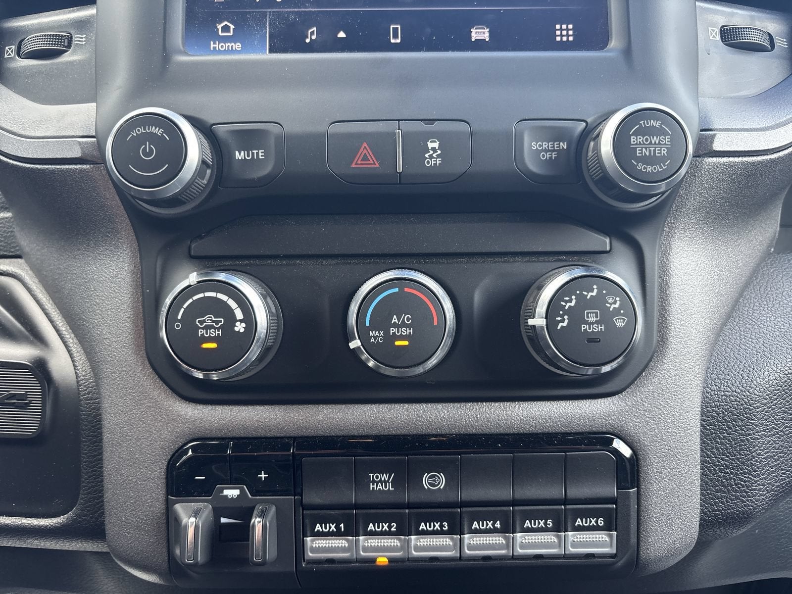 2024 RAM 3500 Tradesman