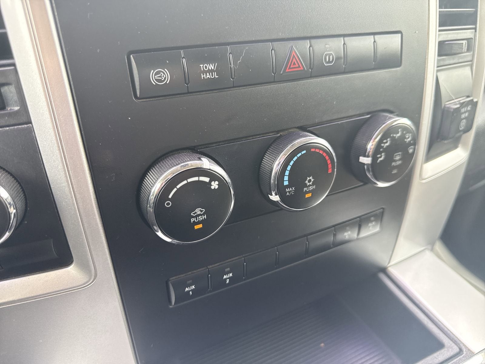 2012 RAM 3500 SLT