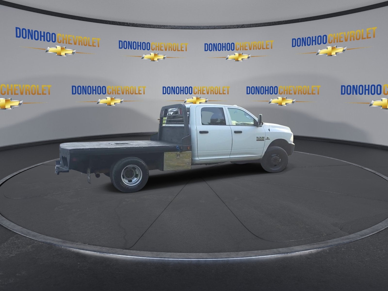 2017 RAM 3500 Chassis Cab Tradesman