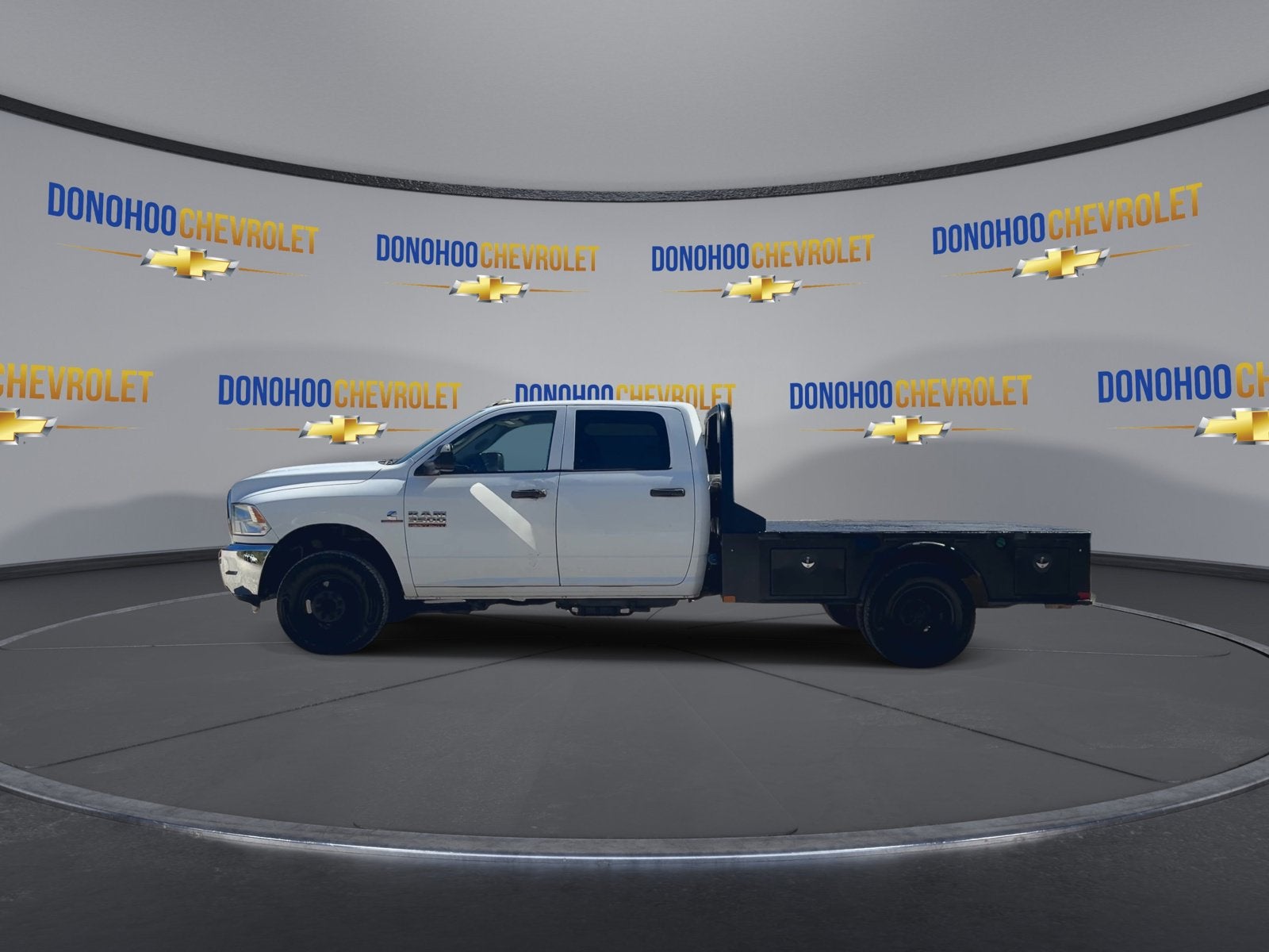 2018 RAM 3500 Chassis Cab Tradesman