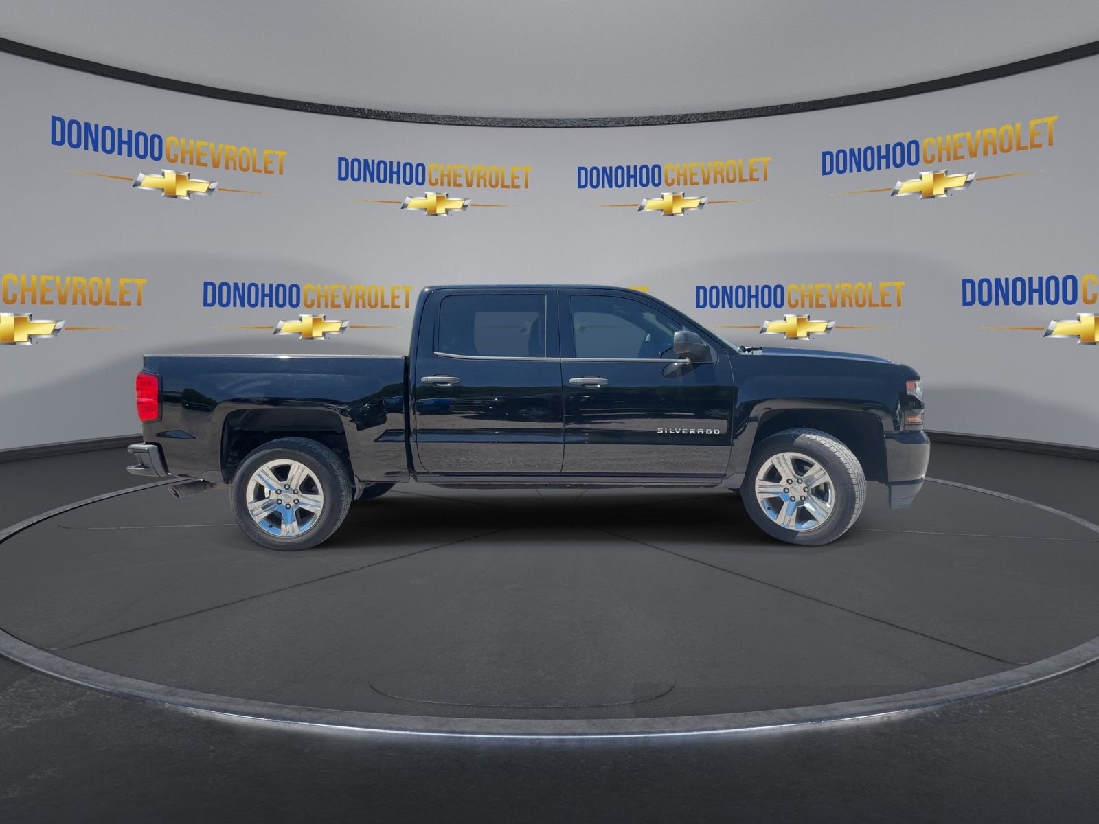 2018 Chevrolet Silverado 1500 Custom