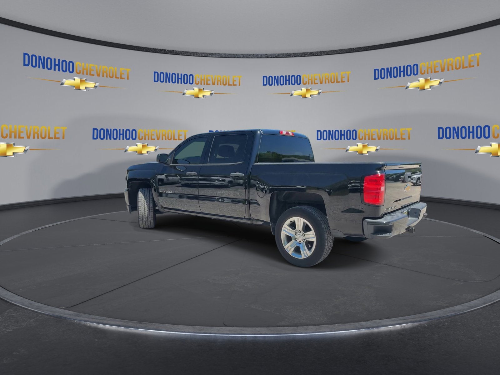 2018 Chevrolet Silverado 1500 Custom