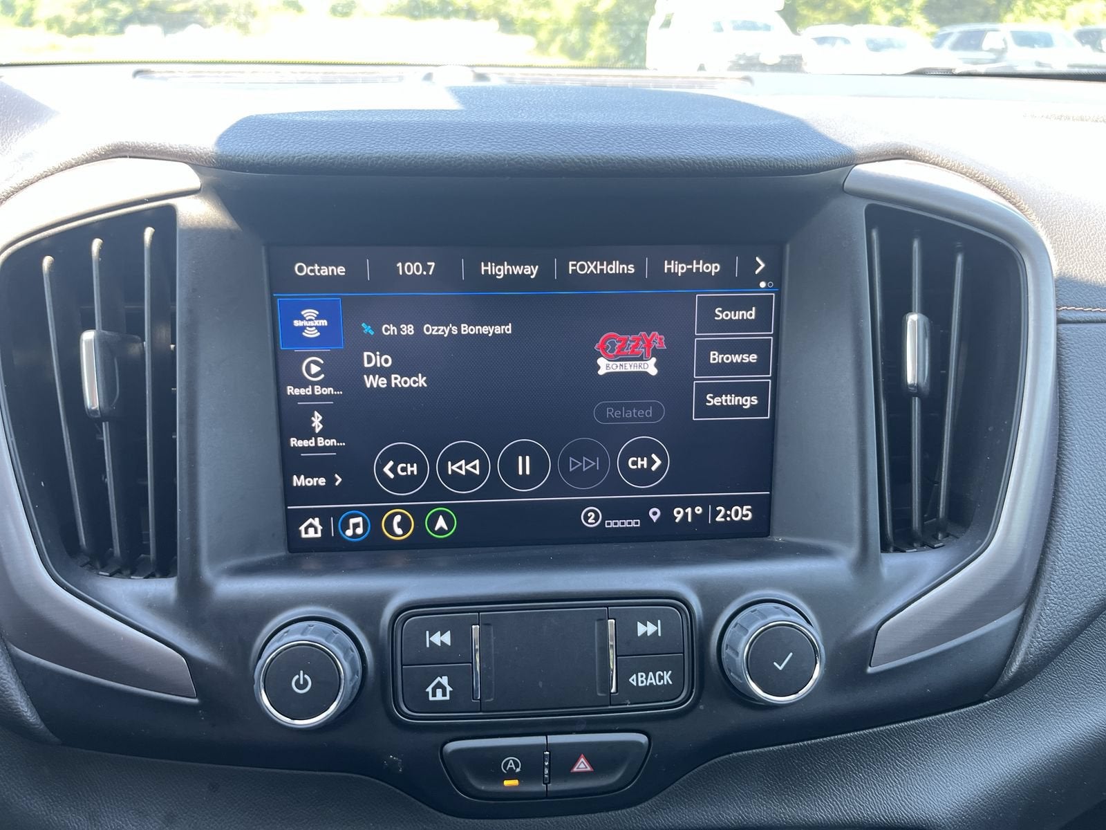 2023 GMC Terrain AT4