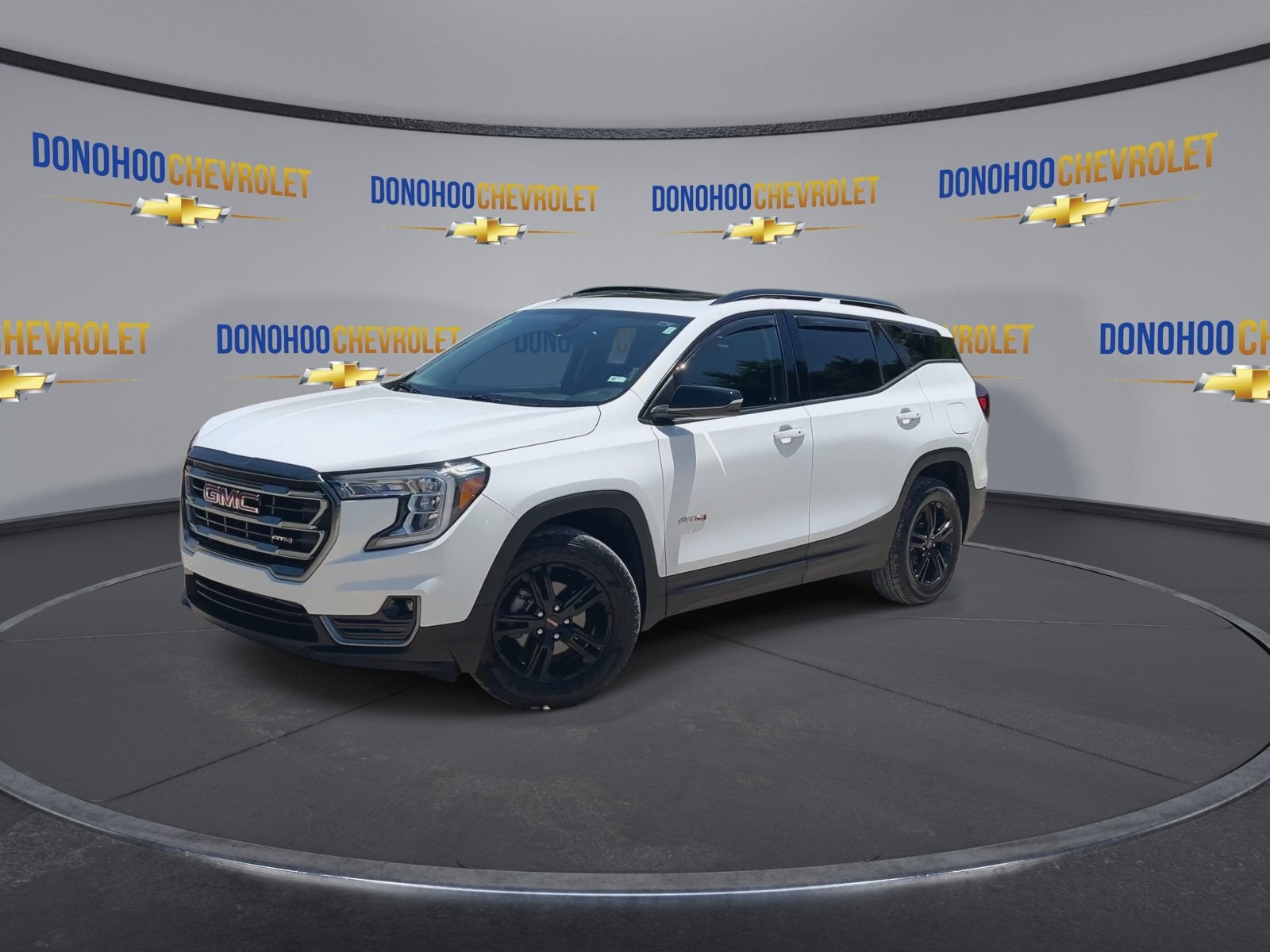 2023 GMC Terrain AT4