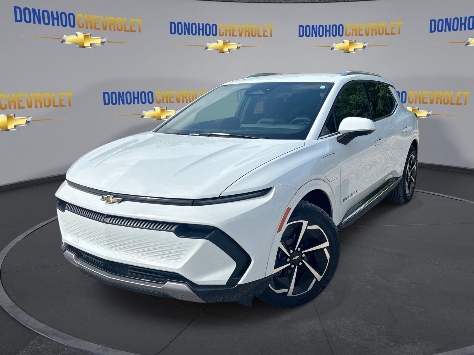 2024 Chevrolet Equinox EV 2LT