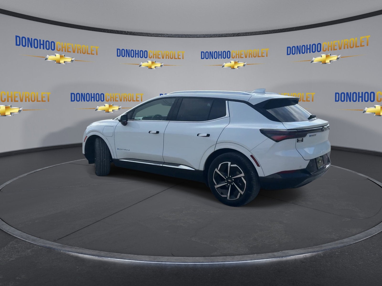 2024 Chevrolet Equinox EV 2LT